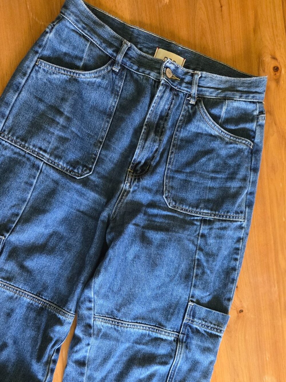 bdg | high rise baggy cargo jeans utility pockets | size 30 - Picture 8 of 8
